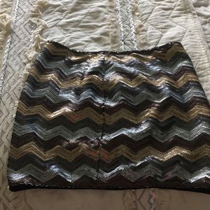 NWT Forever 21 sequin Chevron print mini skirt Sm